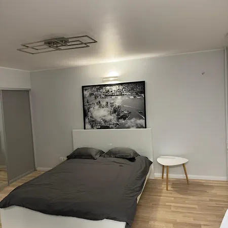 Tk 2 Apartment